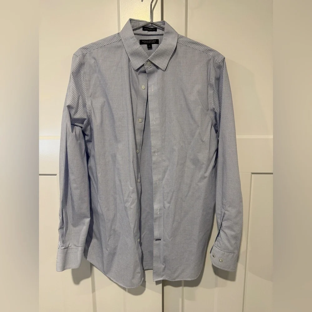 Banana Republic Men's Blue Gingham Non-Iron Dress Shirt